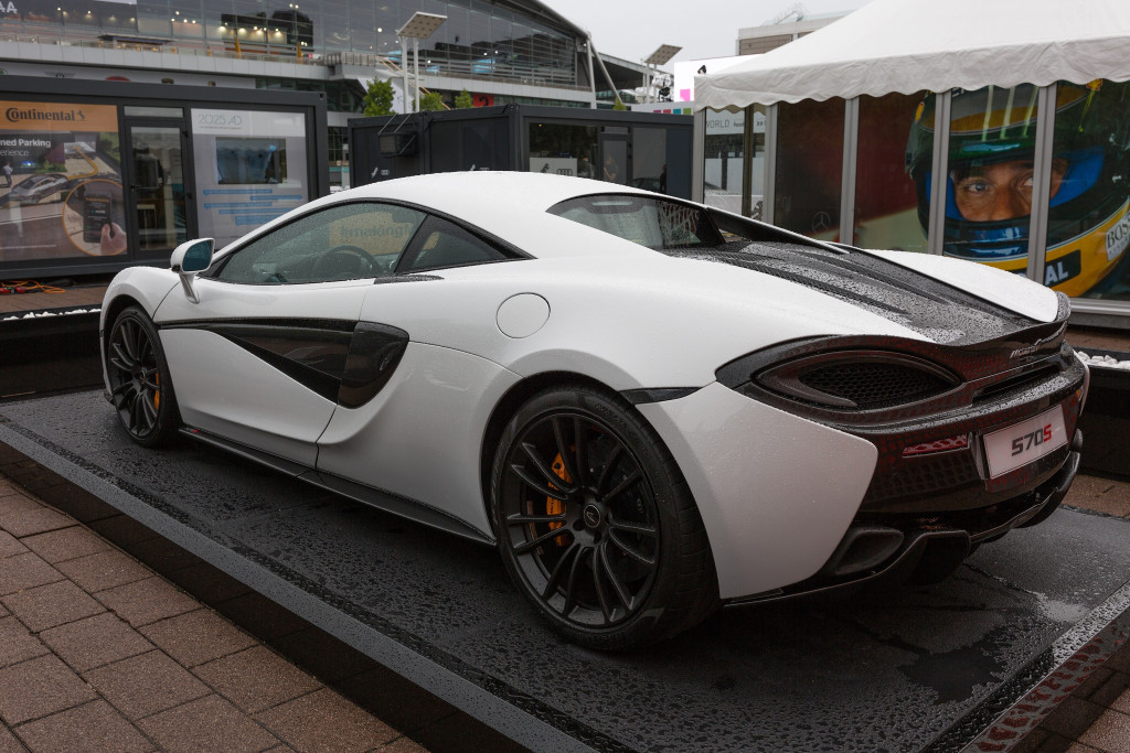 McLaren 570S